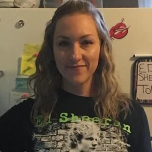 Meet your Posher, Ashley